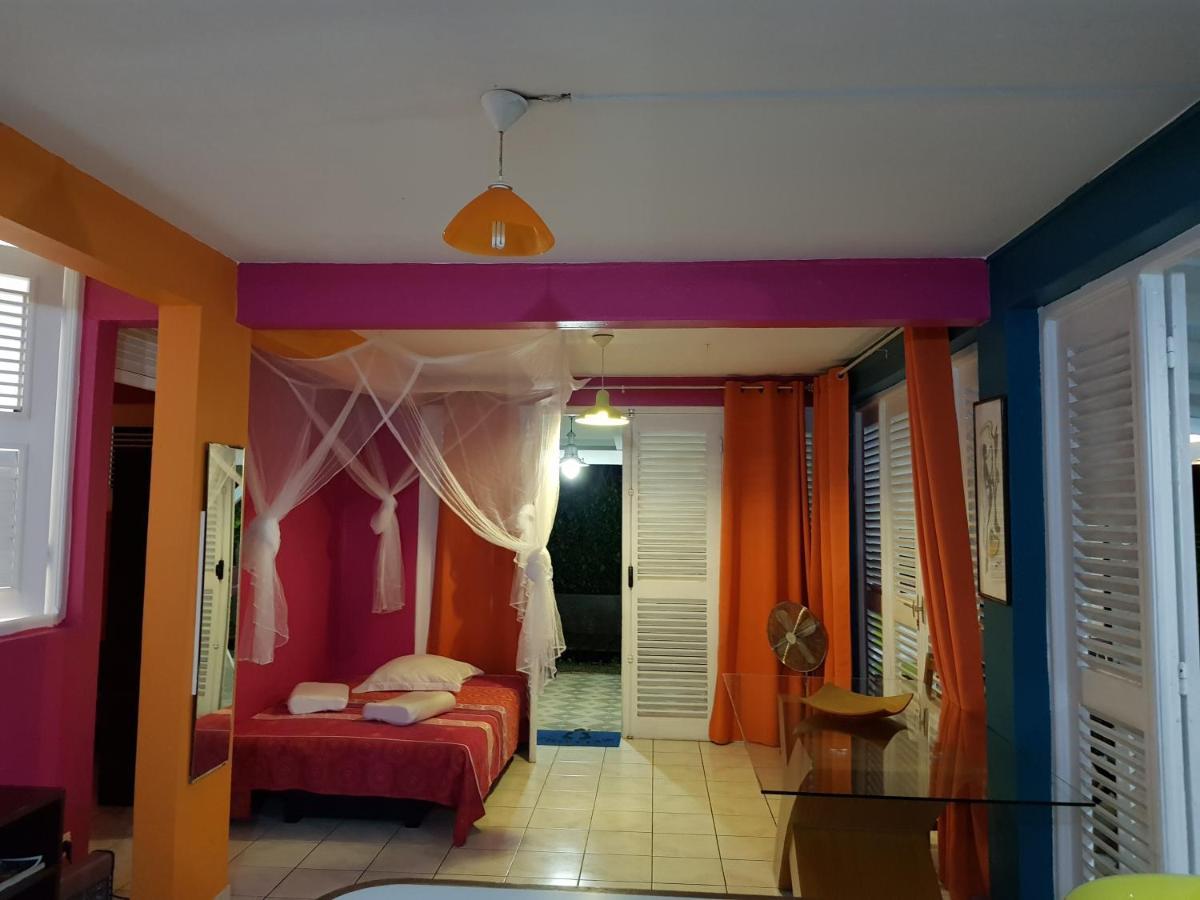 Villa La Creolina Sainte-Rose Exterior foto
